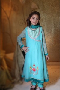 Angrakha-style-frock-for-girls-2014
